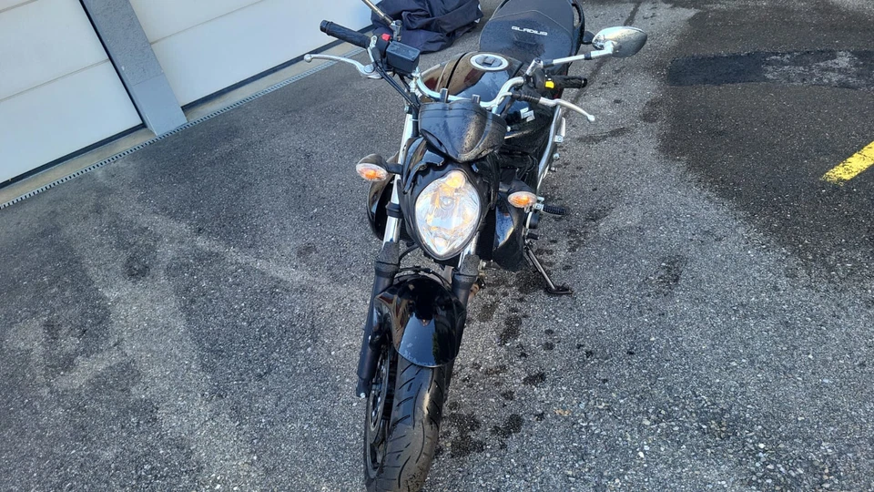 suzuki gladius sfv 650 - Bild 1 von 4