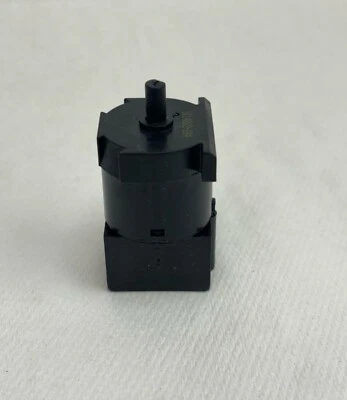 Interruptor de motor soplador de aire acondicionado y calentador estándar HS246 Foto 1 de 4