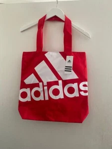 ADIDAS GYM BAG SPORTS BAG SHOPPER BAG SHOULDER BAG TRAVEL BAG RED & WHITE BNWT - Picture 1 of 4