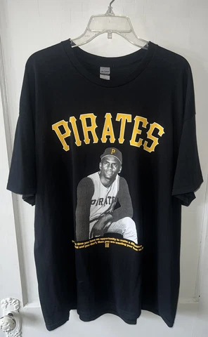 Roberto Clemente T-Shirt Brand New Pittsburgh Pirates #21 Gildan 2XL Baseball ⚾️ Cover