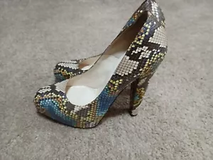 Brian Atwood Women's Python Skin High Heel Platform Pumps Beige Size US 7.5 - Picture 1 of 8