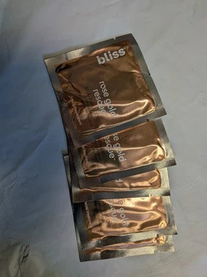 Bliss Rose Gold Rescue 8% PHA AHA Gentle Resurfacing Peel 5 facial Treatment - Image 1 of 2