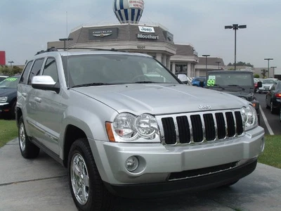 Capa espelhada de plástico ABS cromada TFP 534 para Jeep Grandcherokee 2005-2010 4Dr 2P - Imagem 1 de 2