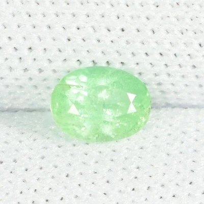 0.35 ct BEST GRADE GREEN / NATURAL KORNERUPINE - Oval Loose  DL - Image 1 of 4