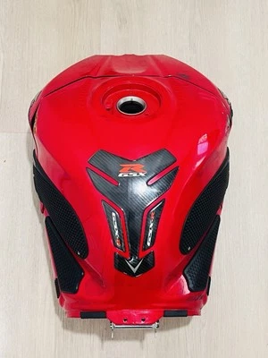 Suzuki GSXR1000 2017 tanque de gasolina tanque de combustible 18 19 20 21 22 23 24 Foto 1 de 4