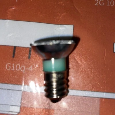 CML 120RC   Volts: 120V, Watts: 3W, Current: 0.025A, Type Candelabra Base Screw - Image 1 of 4