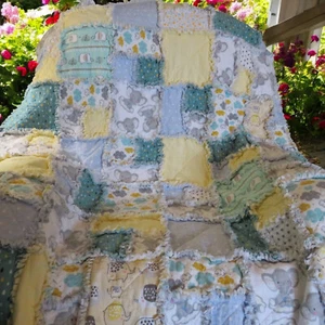 Flannel Rag Quilt With Batting 50 X 44 Baby Elephant Scrappy Rag Quilt Throw - Picture 1 of 11