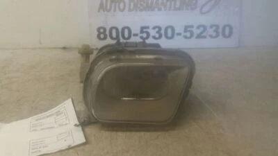 Mercedes-Benz E300D 1996-99 - luz antiniebla izquierda - 2108200156 - R184065 Foto 1 de 4