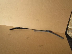 2007 VOLKSWAGEN EOS FRONT RIGHT SIDE WIPER ARM 1Q1955409 OEM - Picture 1 of 6