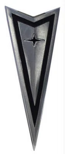 1968 GTO FRONT ENDURA BUMPER ARROWHEAD EMBLEM - Bild 1 von 1
