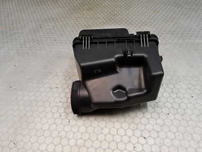 Kia Sedona 2.9 CRDI Air Filter Box Housing 28110-4D400 mk2 2006-2012 — 第 1/4 张图片