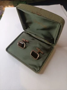 Boutons de manchette vintage DorGay en métal doré et pierre noire - Photo 1/9