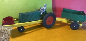 Vintage Slik Toys Aluminum Green Farm Tractor COMPLETE SET - Lansing Iowa. RARE. - Picture 1 of 12