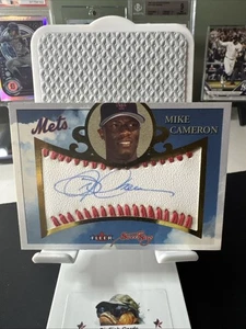 Tarjeta reliquia automática Fleer Sweet Sigs Mike Cameron 2004/30 - Imagen 1 de 4