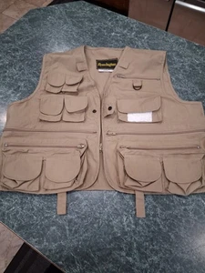 Remington Hunting Fishing Vest MENS Tan Khaki Full Zip Multi Pocket SIZE LARGE - Picture 1 of 12