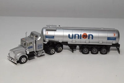 B77 1:87 HERPA KENWORTH TRUCK TRAILER UNION 79 TANKER EXC. COND. - Immagine 1 di 4