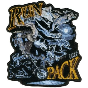 WOLF'S RUN WITH THE PACK DELUXE BIKER PATCH iron on - Picture 1 of 1