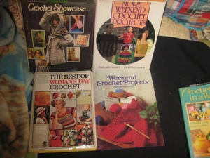LOT 4 VINTAGE HARDCOVER CROCHET PATTERN BOOKS AFGHANS PILLOWS TOYS FASHION GIFTS - Picture 1 of 12