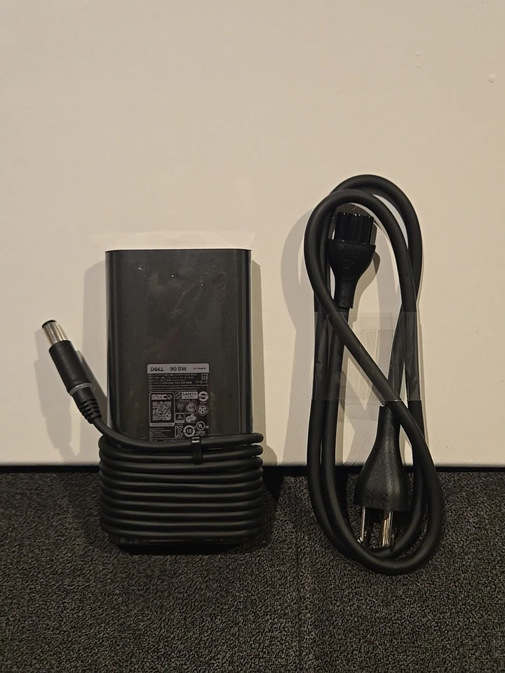 Genuine Dell 004VKN 04vkn 19.5v 90w Slim Laptop AC Power Adapter