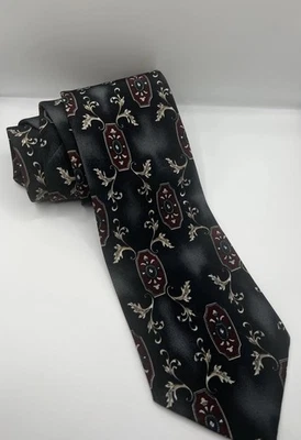 Corbata de seda Puritan edición especial condesa Mara patrón negro rojo hecha en EE. UU. Foto 1 de 4