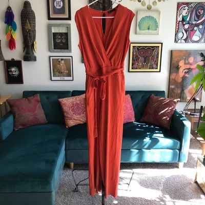 Mono NEW YORK & COMPANY talla M naranja oscuro tejido algodón sin mangas pierna ancha Foto 1 de 4