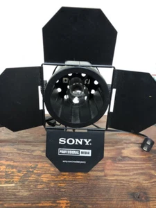 SONY Professional Media Video Light ~ 4 in x 4 in. - Picture 1 of 10