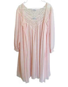 Vintage Miss Elaine Pink Peignoir Nightgown Robe Set Lace Nylon Size Medium EUC! - Picture 1 of 13