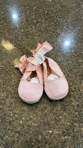 GAP Baby Girl Pink Satin Shoes, Size 6-12 Month, NWT - Picture 1 of 5