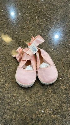 GAP Bebé Niña Rosa Satén Zapatos, Talla 6-12 Meses, Nuevos con Etiquetas Foto 1 de 4
