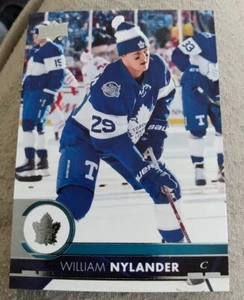 2017-18 17-18 cubierta superior serie UD 1 base #176 William Nylander hojas de arce - Imagen 1 de 6