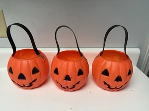 Mini cubo de calabaza Jack-O-Lantern molde soplado vintage A J Renzi, juego de 3 - Imagen 1 de 8