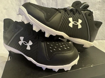 Under Armour Boy's Leadoff Low Junior Rubber Molded Baseball Cleat Shoe Size 4.5 - Image 1 of 4