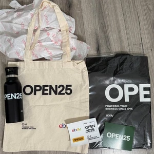 eBay Open25 Abierto 2025 30º Dos Bolsos Botella de Agua Aislada y Pegatinas Swag Lote - Imagen 1 de 5
