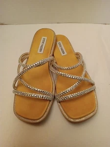 Steve Madden Women's Size 8 SPICE Bling Sandal. Summer, Athleisure, Fun, Comfy - Picture 1 of 6