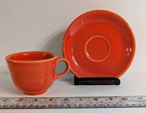Fiesta Mohn 2-teilig Tasse & Untertasse Homer Laughlin Made in USA bleifrei - Bild 1 von 4