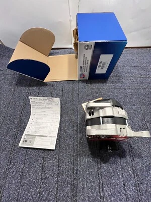 Alternador externo de 140 amperios para Dodge Journey 2009-2010 3,5 L-V6 11381A Reman Foto 1 de 4