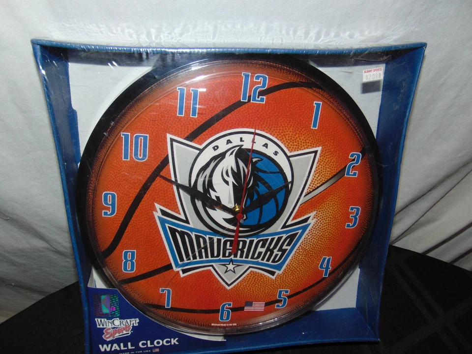 Vintage WinCraft Dallas Mavericks Quartz Wall Clock New In Box - Image 1 of 4