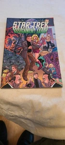 Star Trek Assignment Earth IDW Publishing December 2008)TPB John Byrne Collected - Bild 1 von 4