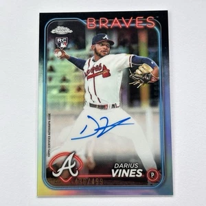 2024 Topps Chrome - Rookie Autographs Darius Vines #RA-DV rifrattore /499 (AU/RC) - Foto 1 di 2