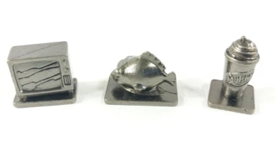 The Simpsons Scene It Deluxe DVD Game MOVERS Replacement Parts - Image 1 of 4