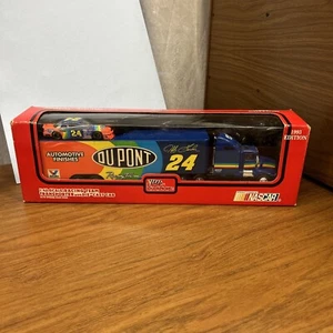 RACING CHAMPIONS 1993 DUPONT#24 RACING 1:43 TEAM TRANSPORTER AND STOCK CAR #24 - Picture 1 of 11