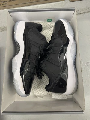 Talla 11.5 - Nike Air Jordan 11 Retro Low Space Jam Negro Real FV5104-004  Foto 1 de 4