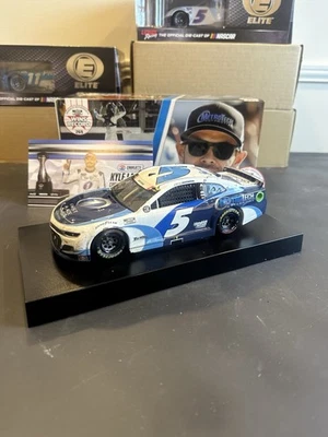 Kyle Larson 2021 Diecast 1:24 Scale Coke 600 Charlotte Race Winner - Image 1 of 3