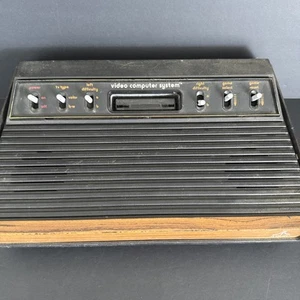 Vintage Atari CX-2600 Game Console - Picture 1 of 9