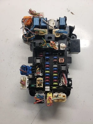 Chasis ECM Carrocería Control BCM Detrás Radio Grand Fits 06-08 VITARA 1350382 Foto 1 de 4