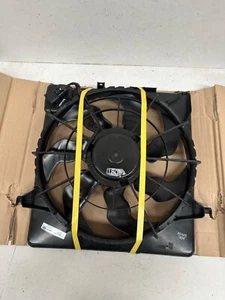 HELLA RADIATOR FAN FITS KIA CEE'D PRO CEE'D 1.6 2.0 CRDi 253801H680 253802H680 - Picture 1 of 6