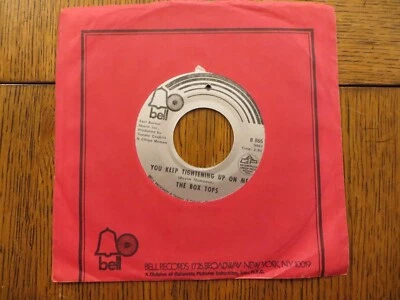 The Box Tops – You Keep Tightening Up On Me - 1970 - Bell B 865 7" Single VG+ - Image 1 of 4