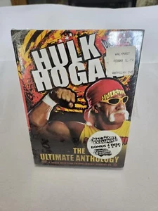 BRANDNEU! WWE : HULK HOGAN : ULTIMATE ANTHOLOGY (DVD, 2006, 4-Disc) SEALED OOP - Bild 1 von 2