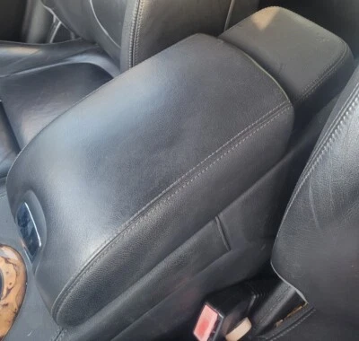 2006 2007 年 JAGUAR XJ8L VANDEN PLAS CENTER CONSOLE ARMREST 黑色皮革 ADJ 盖 — 第 1/4 张图片