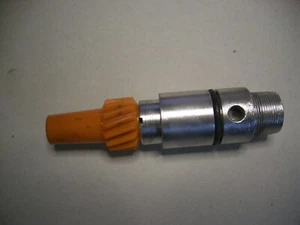 Triumph TR250/TR6 - late A type overdrive - used speedo bushing and pinion gear - Picture 1 of 1